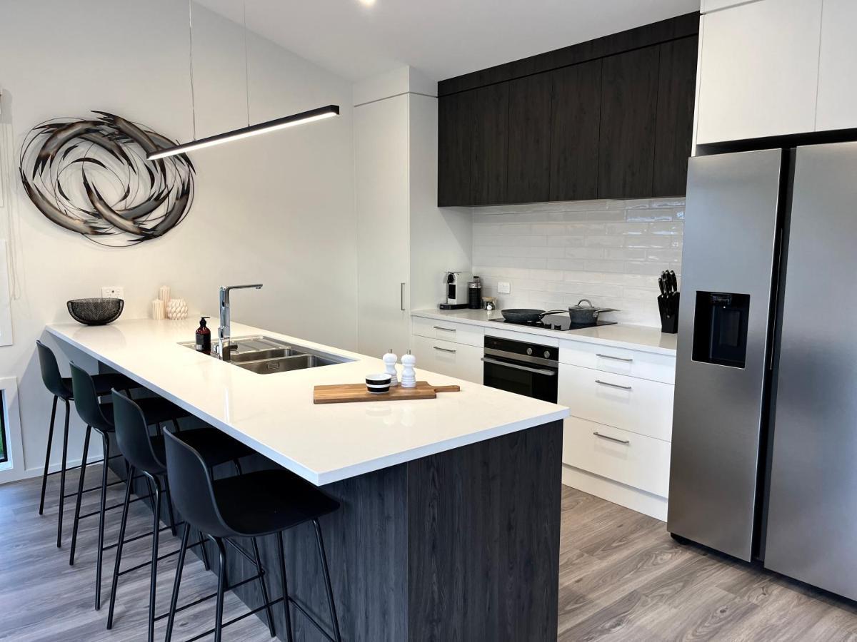 Luxury Villa, Central, Golf And Cafes - By Kosh Bnb Hamilton Extérieur photo
